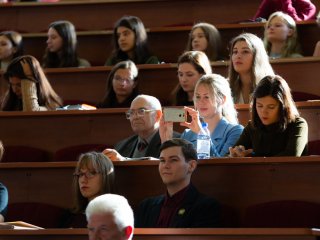 Конференция и Конкурс переводчиков "Косинус Пи"…