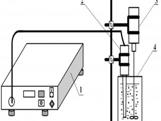 Лабораторная установка для ультразвуковой обработки суспензии солевых отходов