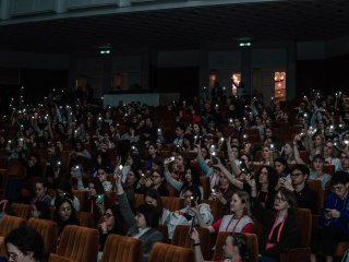 Всероссийский чемпионат сочинений «Своими словами». Зал Президиума РАН