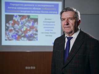 Владимир Борисович Сулимов, доктор физико-математических наук, заведующий лабораторией вычислительных систем и прикладных технологий программирования НИВЦ МГУ им. М.В. Ломоносова. Фото: Елена Либрик / «Научная Россия»