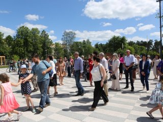 Открытие скульптуры "Сингулярность" в Черноголовке. Фото: Ольга Мерзлякова