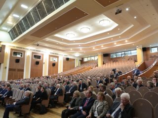 13.01.23 — Традиционная новогодняя встреча сотрудников Московского государственного университета — членов российских академий. Фото: Ольга Мерзлякова / Научная Россия