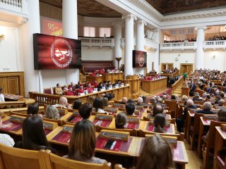 Торжественное заседание ученого совета Санкт-Петербургского Гуманитарного университета профсоюзов. Прямая трансляция