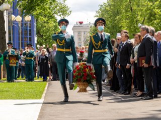 В Сарове открыт памятник Андрею Сахарову…