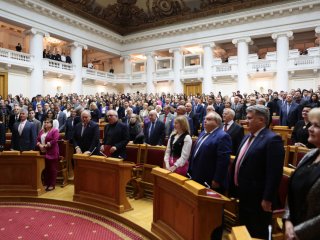 Торжественное заседание ученого совета Санкт-Петербургского Гуманитарного университета профсоюзов. Прямая трансляция