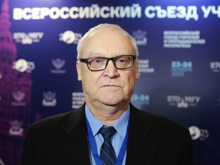 Кандидат физико-математических наук, доцент, представитель редакции журнала «Математика в школе» С.В. Дворянинов. Фото: Ольга Мерзлякова / «Научная Россия»