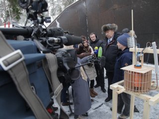 В Черноголовке зажгли сверхновую