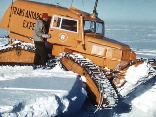 2 марта 1958 года. Экспедиция Британского содружества впервые пересекла Антарктиду