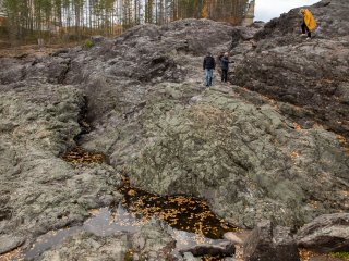 Вулканические страсти. Рассказываем об одном из древнейших вулканов Гирвас. Фото: Николай Мохначев / «Научная Россия»