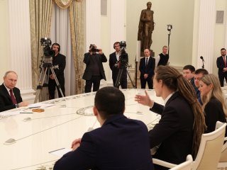 08.02.23. Вручение премий Президента в области науки и инноваций для молодых ученых. Владимир Смирнов /ТАСС