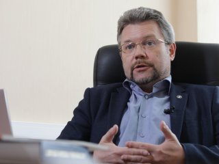 Профессор РАН А. Лутовинов: "Владимир Фортов всегда поддерживал молодых ученых"