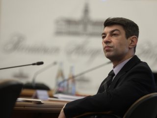 Проблемы при заболевании нервной системы обсудили в РАН…