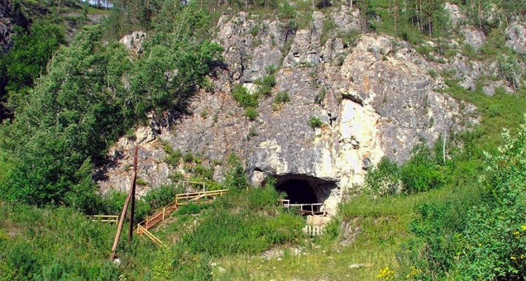 Денисовский человек в Сибирской пещере