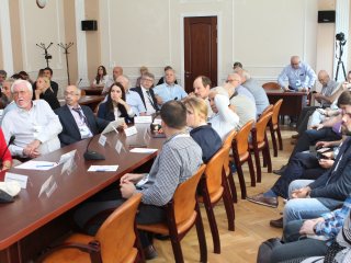 В ИПФ РАН прошла конференция по оздоровлению рек…