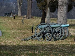 «Друзья друзей» страны реже воюют друг со другом
