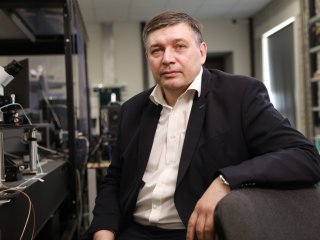 Микролазер: мал, да удал. Интервью с чл.-корр. РАН А.Е. Жуковым