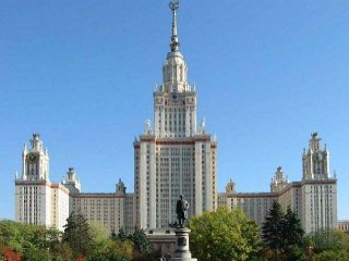 МГУ — в десятке лучших университетов стран БРИКС, СПбГУ и НГУ на 20-м