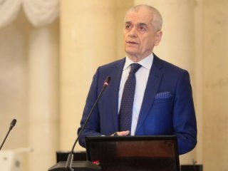 Геннадий Онищенко: "Коронавирус приходил в человеческую популяцию 7 раз"…