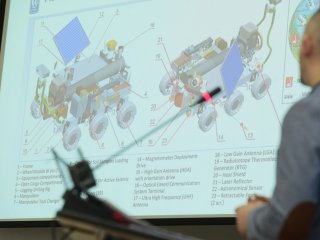 В ИКИ РАН открылась XVII конференция молодых ученых "Фундаментальные и прикладн…