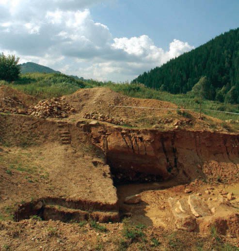 По следам денисовского человека. Фото: Виктория Рыбникова / Научная Россия