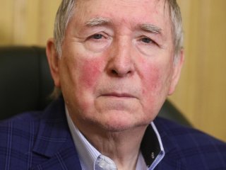 «У нас на дворе по-прежнему железный век»…