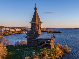 Успенская церковь до пожара. Вид с юго-запада. Источник фото - ИА РАН