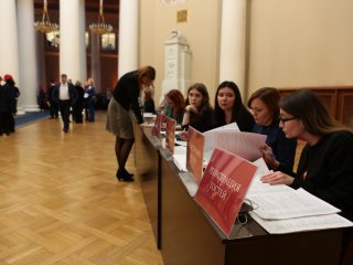 Торжественное заседание ученого совета Санкт-Петербургского Гуманитарного университета профсоюзов. Прямая трансляция