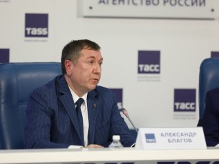 Пресс-конференция в ТАСС, посвященная встрече глав академий наук стран БРИКС. Фото: Елена Либрик / «Научная Россия»