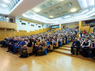 В МГУ прошел Всероссийский съезд учителей…