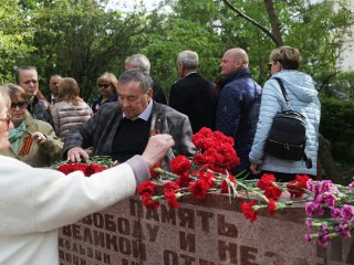 Торжественный митинг, посвященный Дню Победы в РАН   Фото: Александр Бурмистров / «Научная Россия»