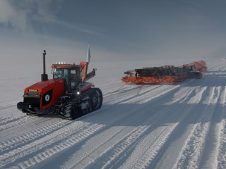 Санно-гусеничный поход Прогресс-Восток. Фото: ОАО «Запсибгазпром»