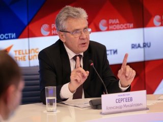 Президент РАН: «Мы считаем, что потеря интеллекта для нашей страны хуже, чем потеря капитала». Фото: Николай Мохначев / Научная Россия