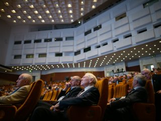 1.06.2022 – прямая трансляция общего собрания членов Российской академии наук! Фото: Николай Малахин, Андрей Луфт, Елена Либрик, Ольга Мерзлякова / Научная Россия