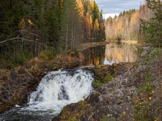 Заповедник "Кивач" в Карелии, водопад.